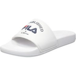 Klapki basenowe damskie Fila Baywalk '23 wsuwane. Białe klapki Fila, bez wzorów, bez obcasa. Za 92.00 zł.