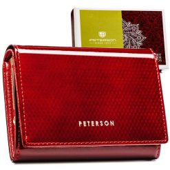 Duży portfel damski ze skóry naturalnej w czerwonym kolorze, zamykany zatrzaskiem - Peterson. Czerwone portfele Peterson, bez wzorów, ze skóry. Za 119.99 zł.