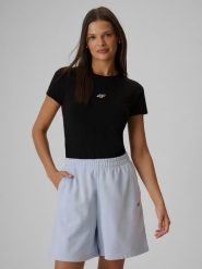 4F T-shirt slim gładki damski - czarny M. Czarne koszulki sportowe 4f, bez wzorów, z materiału, bez ramiączek, na fitness i siłownię. Za 49.99 zł.