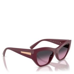 Okulary przeciwsłoneczne Vogue. Czerwone okulary przeciwsłoneczne Vogue, bez wzorów. Za 319.99 zł.