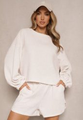 Jasnobeżowy Basicowy Komplet Szorty i Bluza Novirissa. Brązowe bluzy Renee, na lato, bez wzorów, z materiału, bez kaptura. Za 99.99 zł.