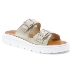 Klapki damskie Wasak, ze skóry naturalnej na platformie z klamrami w klasycznym stylu, złote Prada, 756. Żółte klapki Wasak, bez wzorów, ze skóry, bez obcasa, na platformie. Za 219.00 zł.