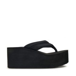 Japonki DeeZee. Czarne klapki DeeZee, bez wzorów, bez obcasa. Za 119.99 zł.