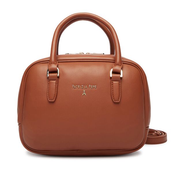 Torebka Patrizia Pepe. Brązowe torebki klasyczne Patrizia Pepe, bez wzorów, bez dodatków. Za 1,439.00 zł.