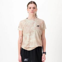 Koszulka damska do biegania i trailu, ekologiczna i oddychająca TERRARUN. Brązowe bluzki BODYCROSS, bez wzorów, ze skóry, sportowe, bez kołnierzyka, bez ramiączek. Za 292.99 zł.