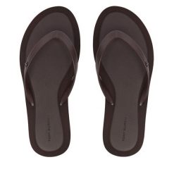 Japonki Tory Burch. Brązowe klapki Tory Burch, bez wzorów, bez obcasa. Za 484.99 zł.