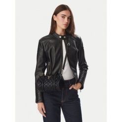 Torebka Guess. Czarne torebki klasyczne Guess, z aplikacjami, bez dodatków. Za 264.99 zł.