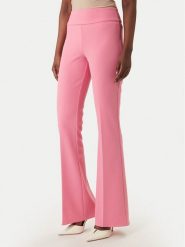 Rinascimento Spodnie materiałowe CFC0127875003 Różowy Straight Fit. Czerwone spodnie materiałowe Rinascimento, l, bez wzorów, z materiału. Za 439.99 zł.