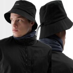 KAPELUSZ UNISEX 4F TREKKINGOWY BUCKET HAT Z FILTREM UPF AFCAU084 S. Czarne kapelusze 4f, bez wzorów. Za 79.99 zł.
