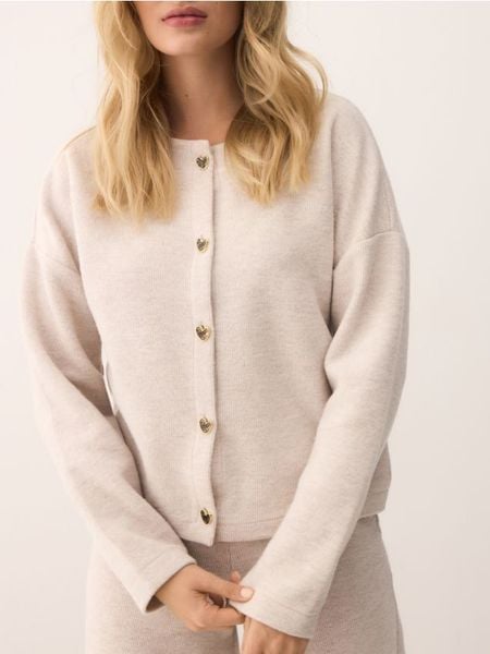 Kardigan z ozdobnymi guzikami - beżowy. Brązowe kardigany Reserved, l, bez wzorów, z bawełny. Za 119.99 zł.