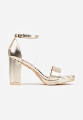 Złote Sandały VICES na Słupku z Wkładką ze Skóry Naturalnej Azirera. Żółte sandały Born2be, bez wzorów, ze skóry, bez obcasa, na obcasie, bez zapięcia. Za 109.99 zł.