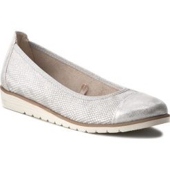 Baleriny LASOCKI BENITA-02. Niebieskie baleriny Lasocki, bez wzorów, z nubiku, bez obcasa. W wyprzedaży za 89.98 zł.