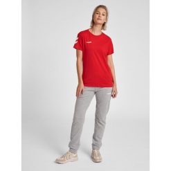 Koszulka sportowa z krótkim rękawem damska Hummel hmlGO cotton. Czerwone koszulki sportowe Hummel, bez wzorów, bez ramiączek, do piłki nożnej. Za 59.00 zł.