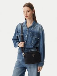 Guess Torebka Victtoria HWPG95 14140 Czarny. Czarne listonoszki Guess, z aplikacjami, ze skóry, bez dodatków. Za 544.99 zł.