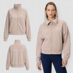 BLUZA DAMSKA DRESOWA 4F SPORTOWA TRENINGOWA NA CO DZIEŃ KOLOR BEŻOWY. Brązowe bluzy 4f, l, bez wzorów, z bawełny, bez kaptura. Za 132.85 zł.