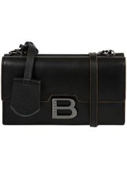 Burkely Skórzana torebka w kolorze czarnym na telefon - 17 x 5,5 x 9,5 cm rozmiar: onesize. Czarne torby na ramię Burkely, bez wzorów, z materiału, przez ramię, bez dodatków. Za 161.95 zł.