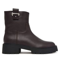 Botki Calvin Klein. Brązowe botki Calvin Klein, bez wzorów, bez obcasa, na płaskiej podeszwie, bez zapięcia. Za 799.99 zł.