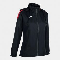 Damska kurtka wiatrówka Joma Trivor. Czarne kurtki sportowe Joma, bez wzorów, bez kaptura. Za 284.00 zł.