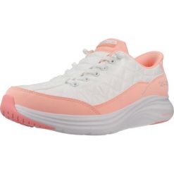 Buty SKECHERS SLIP-INS VAPOR FOAM Biały. Białe obuwie sportowe Skechers, z syntetyku, bez zapięcia. Za 349.99 zł.