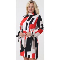 Czerwono-Biała Sukienka Capella. Białe sukienki Born2be, bez wzorów, bez kołnierzyka, bez ramiączek, mini. Za 79.99 zł.