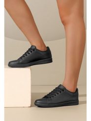 C'M Sneakersy w kolorze czarnym rozmiar: 41. Czarne trampki C'M, bez wzorów, bez zapięcia. Za 86.99 zł.