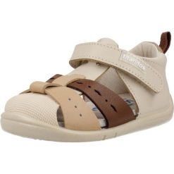 Sandały TITANITOS B500 EVO Beżowy. Brązowe sandały TITANITOS, bez wzorów, ze skóry, bez obcasa, bez zapięcia. Za 202.99 zł.