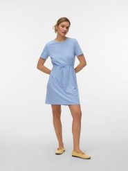 Vero Moda Sukienka w kolorze błękitnym rozmiar: M. Niebieskie sukienki Vero Moda, m, bez wzorów, z bawełny, bez kołnierzyka, bez ramiączek, mini. Za 60.45 zł.
