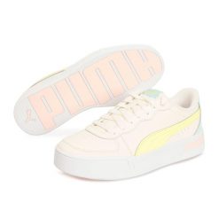 Buty Sportowe Damskie Puma Skye Whisper. Białe obuwie sportowe Puma, bez zapięcia. Za 176.99 zł.