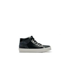Kapcie BREAK & WALK BJSH368007 Czarny. Czarne obuwie domowe CONGUITOS, bez wzorów, z syntetyku, bez zapięcia. Za 150.99 zł.