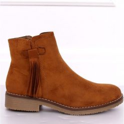 Brązowe Botki sztyblety z frędzlami camel 8B907 Camel. Brązowe botki ButyModne, bez wzorów, z materiału, bez obcasa, na obcasie, bez zapięcia. W wyprzedaży za 126.68 zł.
