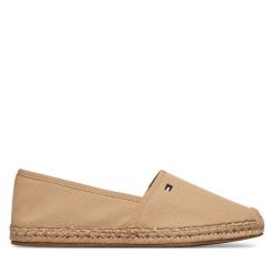 Espadryle Tommy Hilfiger. Brązowe espadryle TOMMY HILFIGER, bez wzorów, bez obcasa, bez zapięcia. Za 249.99 zł.