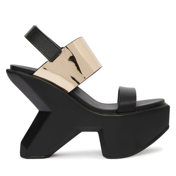 Sandały United Nude. Czarne sandały United Nude, bez wzorów, bez obcasa, na koturnie, bez zapięcia. Za 1,077.99 zł.