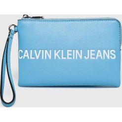 Calvin Klein Jeans - Portfel. Niebieskie portfele Calvin Klein Jeans, bez wzorów, z jeansu. W wyprzedaży za 129.90 zł.