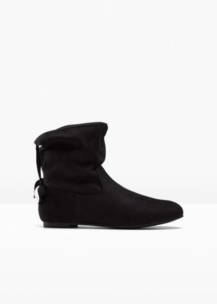Botki z kokardą. Czarne botki bonprix, bez wzorów, bez obcasa, bez zapięcia. Za 142.99 zł.