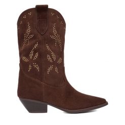 Kowbojki DeeZee. Brązowe kozaki DeeZee, bez obcasa, na słupku, bez zapięcia. Za 219.99 zł.