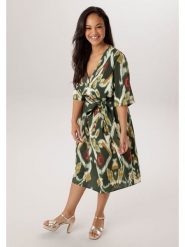 Aniston Sukienka w kolorze ciemnozielonym rozmiar: 54. Zielone sukienki Aniston, na co dzień, bez wzorów, z tkaniny, bez kołnierzyka, bez ramiączek, midi, proste. Za 252.99 zł.