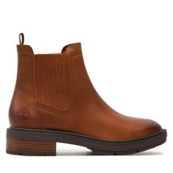 Sztyblety Timberland. Brązowe botki Timberland, bez wzorów, bez obcasa, na płaskiej podeszwie, bez zapięcia. Za 749.99 zł.