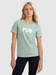 4F T-shirt regular z nadrukiem damski - zielony XXL. Zielone t-shirty 4f, uniwersalny, bez wzorów, z bawełny, bez kołnierzyka, bez ramiączek. Za 59.99 zł.
