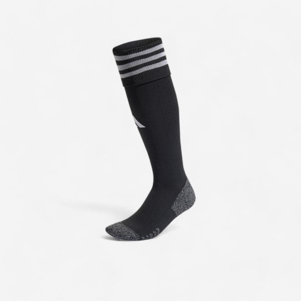 Skarpety piłkarskie ADIDAS. Czarne skarpety Adidas, bez wzorów, z materiału. Za 59.99 zł.