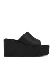 DeeZee Klapki CEO-CWBFS2504 Czarny. Czarne klapki DeeZee, bez wzorów, z materiału, bez obcasa. Za 149.99 zł.