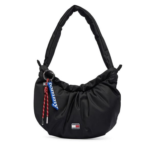 Torebka Tommy Jeans. Czarne torebki klasyczne Tommy Jeans, bez wzorów, z jeansu, bez dodatków. Za 369.99 zł.