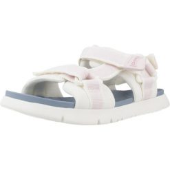 Sandały CAMPER OLAS HOUS Biały. Białe sandały Camper, bez wzorów, z tkaniny, sportowe, bez obcasa, bez zapięcia. Za 299.86 zł.