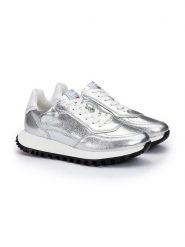 LLOYD Skórzane sneakersy w kolorze srebrno-białym rozmiar: 40. Białe trampki LLOYD, bez wzorów, bez zapięcia. Za 357.45 zł.