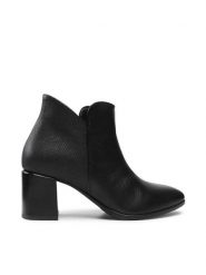 Lasocki Botki 5556-01 Czarny. Czarne botki Lasocki, bez wzorów, ze skóry, bez obcasa, na słupku, bez zapięcia. Za 139.99 zł.