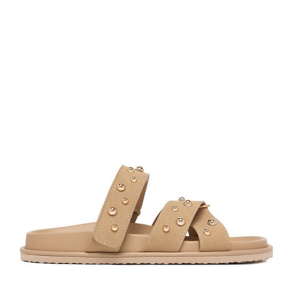 Klapki DeeZee. Brązowe klapki DeeZee, bez wzorów, bez obcasa. Za 129.99 zł.