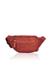 Bellicci Skórzana saszetka "Elliot" w kolorze czerwonym - 30 x 14 x 8 cm rozmiar: onesize. Czerwone torby na ramię Bellicci, bez wzorów, z materiału, sportowe, przez ramię, bez dodatków. Za 195.99 zł.