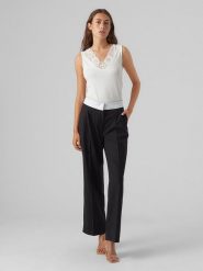 Vero Moda Top w kolorze białym rozmiar: XXL. Białe topy Vero Moda, xxl, bez wzorów, z koronki, bez kołnierzyka, bez ramiączek. Za 48.28 zł.