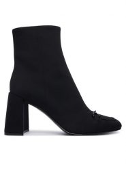 LOVE MOSCHINO Botki JA21039G1PIMX000 Czarny. Czarne botki Love Moschino, bez wzorów, z materiału, bez obcasa, na słupku, bez zapięcia. Za 1,409.00 zł.