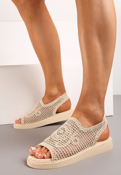 Beżowe Stylowe Sandały z Plecionymi Detalami i Paskiem na Piętę Matirra. Brązowe sandały Renee, bez wzorów, eleganckie, bez obcasa, na płaskiej podeszwie, bez zapięcia. Za 99.99 zł.