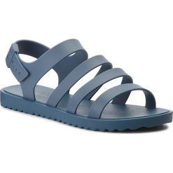 Sandały ZAXY - Spring Sandal Fem 82349 Blue 24340 AA285048 02064. Niebieskie sandały Zaxy, bez wzorów, z tworzywa sztucznego, bez obcasa, bez zapięcia. W wyprzedaży za 129.00 zł.